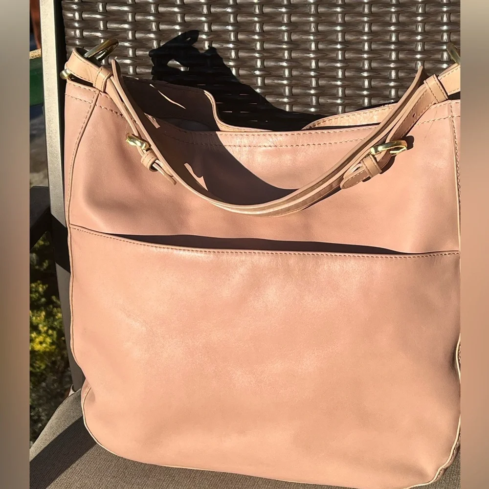 EUC Brahmin Southcoast Eva Hobo Knoxville Whipstitch Tassel Shoulder Bag